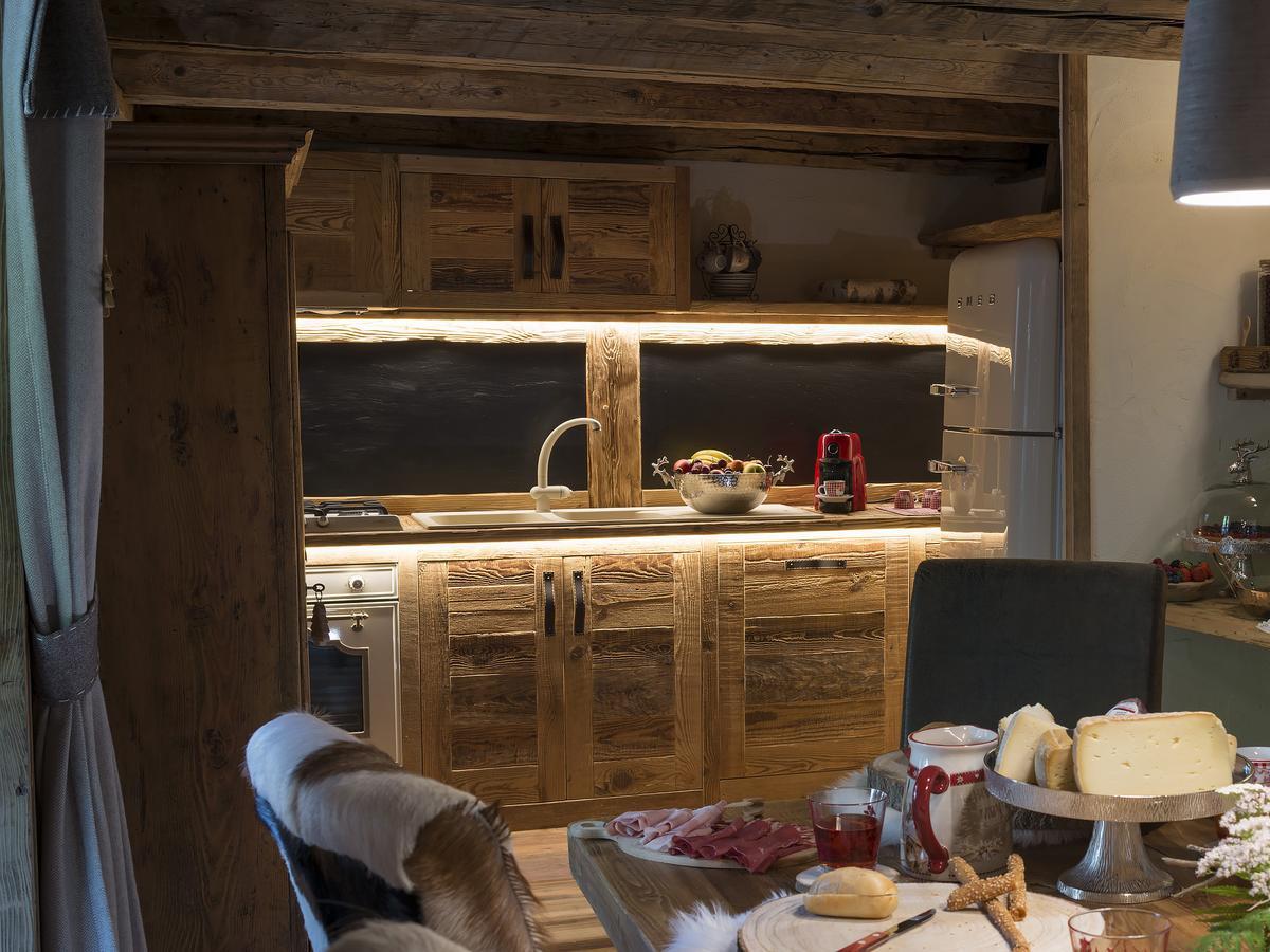 Bed & Breakfast Anisor - Parblanc La Salle Exterior photo