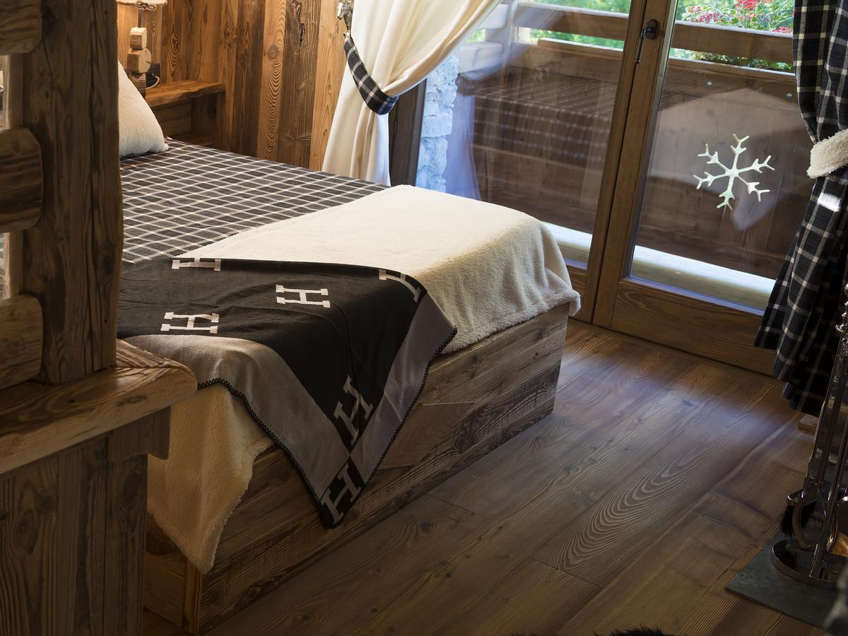 Bed & Breakfast Anisor - Parblanc La Salle Exterior photo