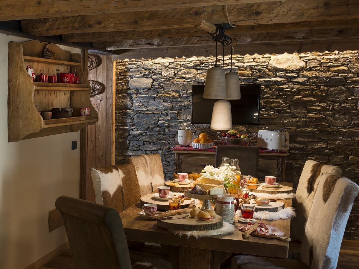Bed & Breakfast Anisor - Parblanc La Salle Exterior photo